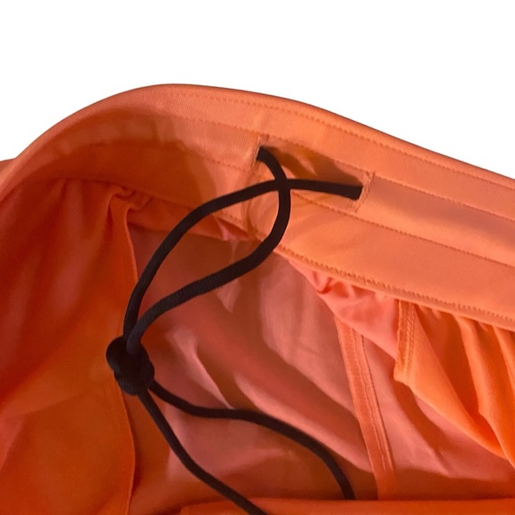 Women’s Peach Aeroready adidas Shorts 9” Sz Large Modest Sports Athleisure - Picture 8 of 8